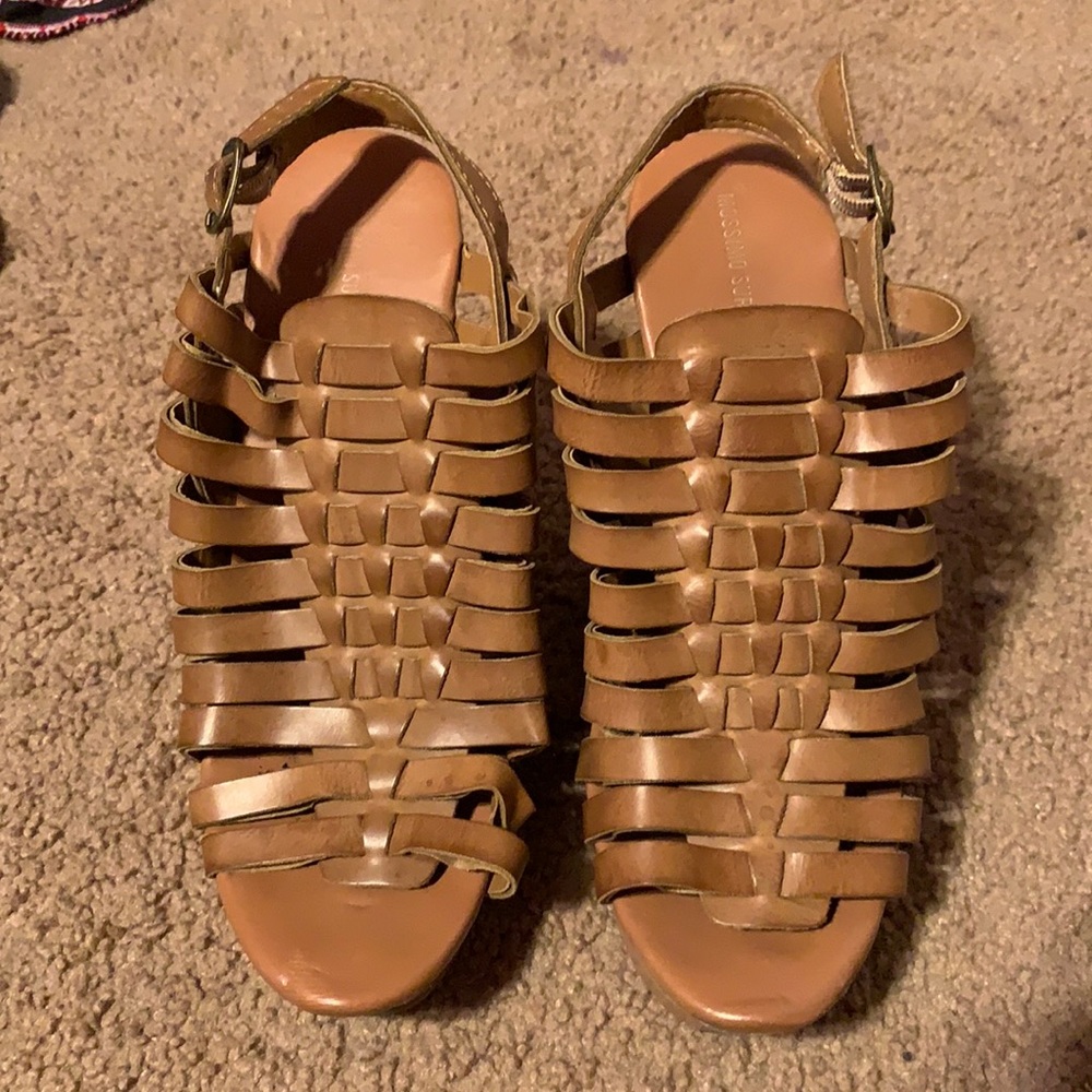 Tan wedges